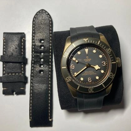 Tudor Black Bay Bronze - Vue bracelet