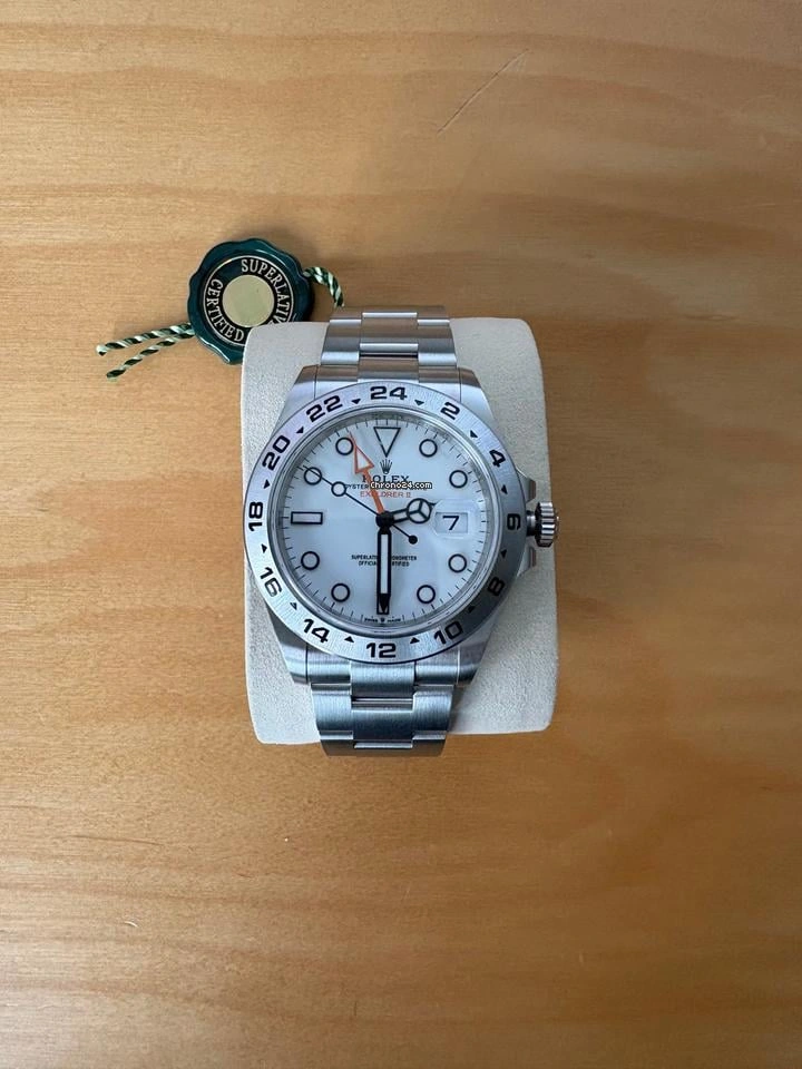 Rolex Explorer II 42 - Réf. 226570 - Vue principale