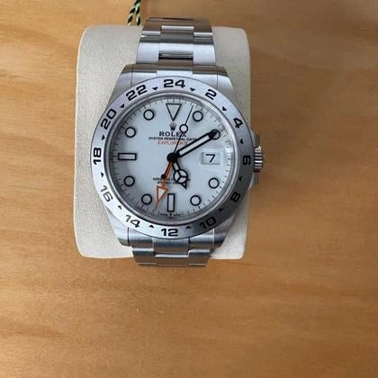 Rolex Explorer II 42 - Vue avec emballage