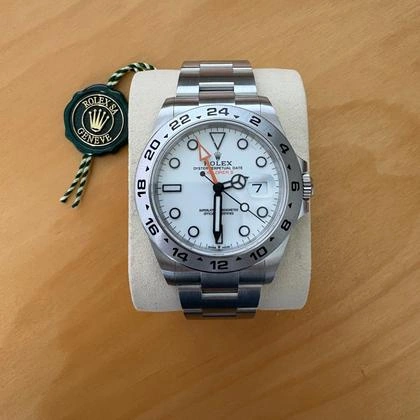 Rolex Explorer II 42 - Vue de dos