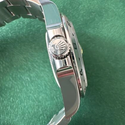 Rolex Explorer II 42 - Vue index