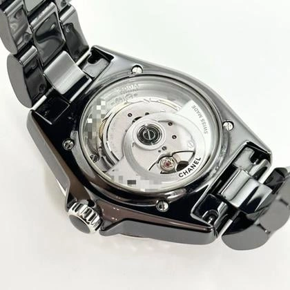 Chanel J12 38mm Automatique - Vue bracelet