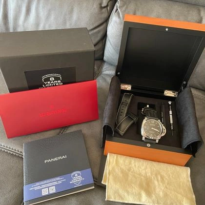 Panerai Luminor Marina 44mm - Vue détaillée