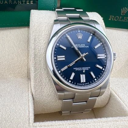 Rolex Oyster Perpetual 41 - Vue de profil