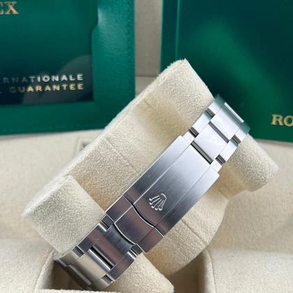Rolex Oyster Perpetual 41 - Vue de face