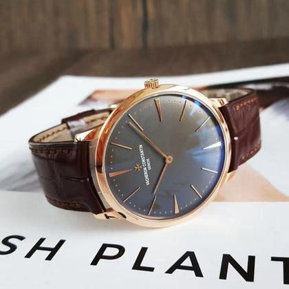Vacheron Constantin Patrimony Contemporain - Vue bracelet