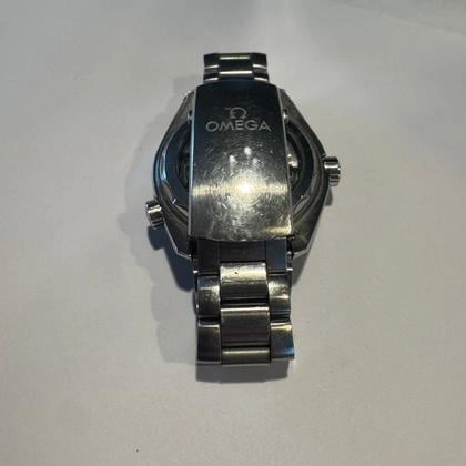 Omega Seamaster Planet Ocean 600M - Vue boîtier