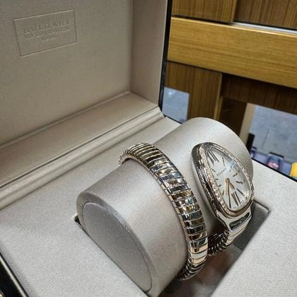 Bulgari Serpenti Tubogas - Vue de profil