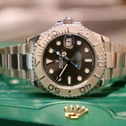 Rolex Yacht-Master 37 - Vue de dos