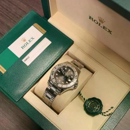Rolex Yacht-Master 37 - Vue détaillée